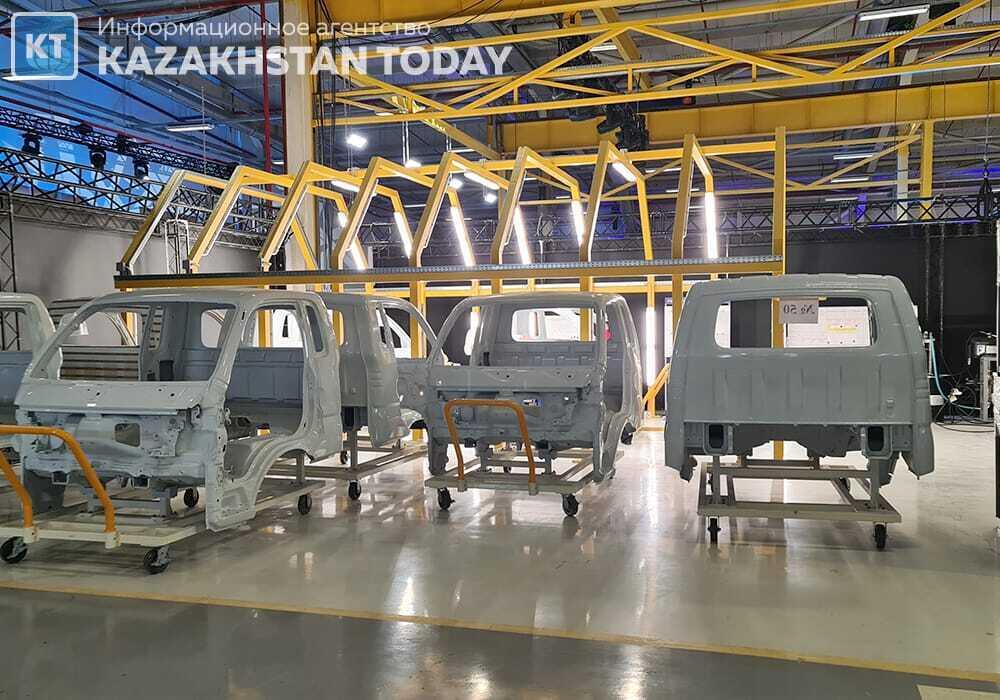 Kazakhstan records decline in car production