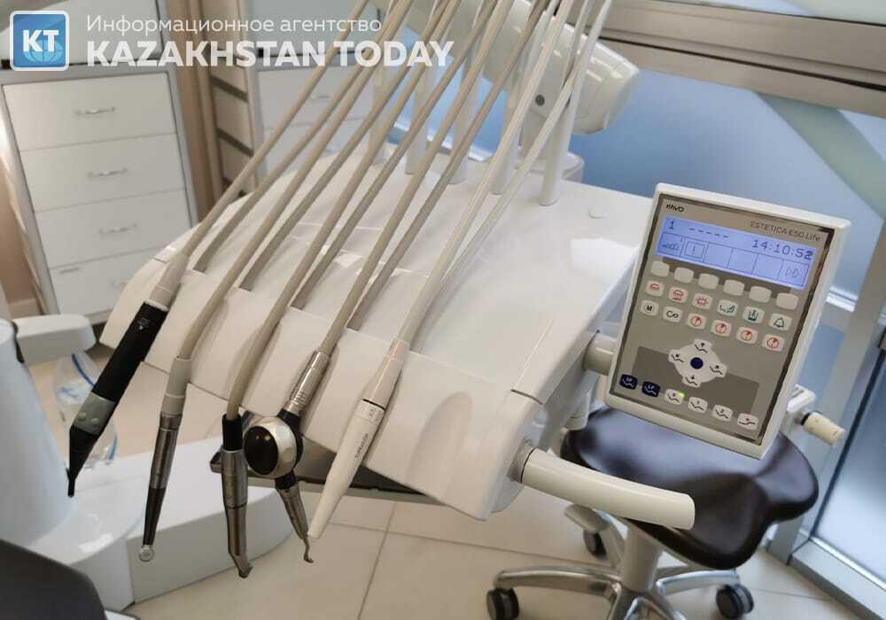 Почему казахстанцам хотят запретить лечить зубы на пенсионные деньги 
