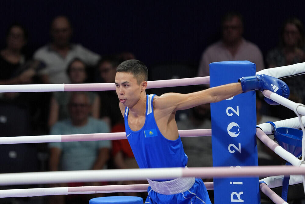 Kazakh Bibossinov storms into quarterfinals at 2024 Olympic Games