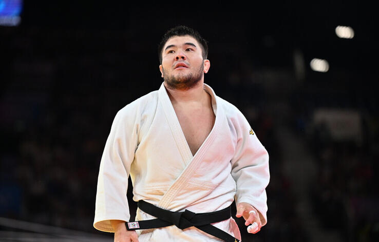 Kazakh judoka Nurlykhan Sharkhan wins his first fight at Paris Olympics