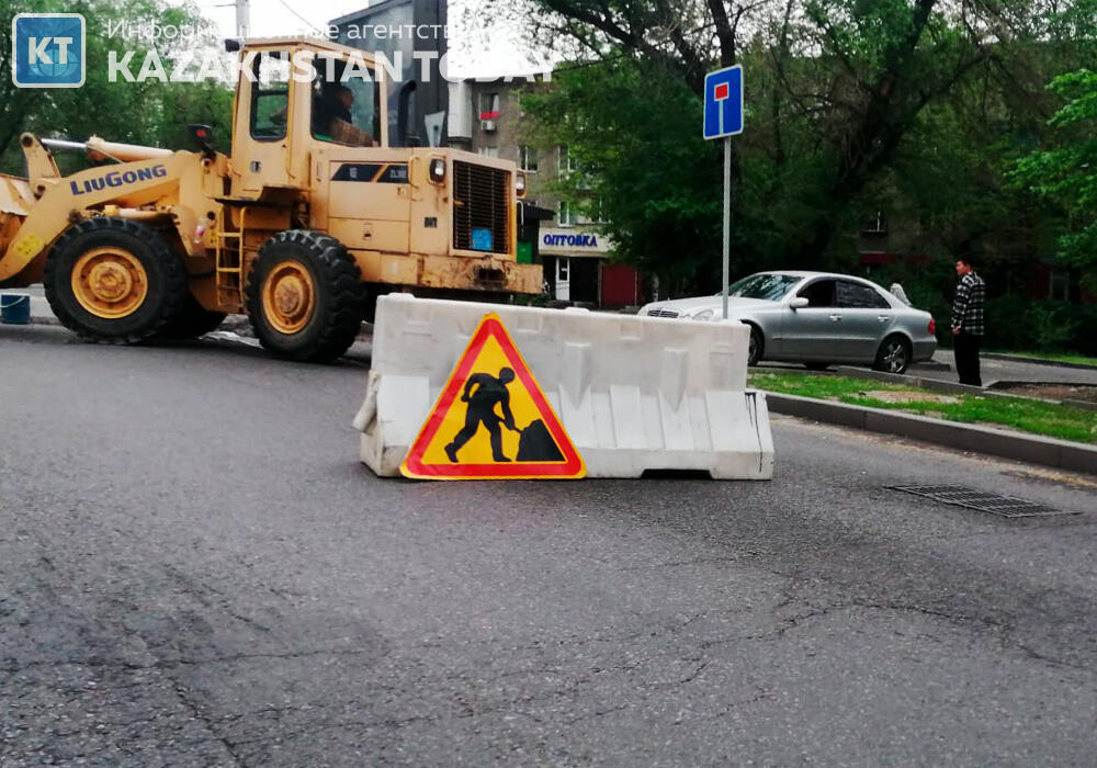 В Алматы временно ограничено движение по проспекту Рыскулова