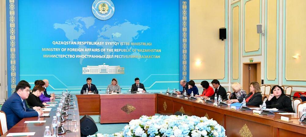 Issues Concerning Children’s Rights, Volunteerism, and Corporate Responsibility in Respecting Human Rights were Discussed at the Kazakh Foreign Ministry