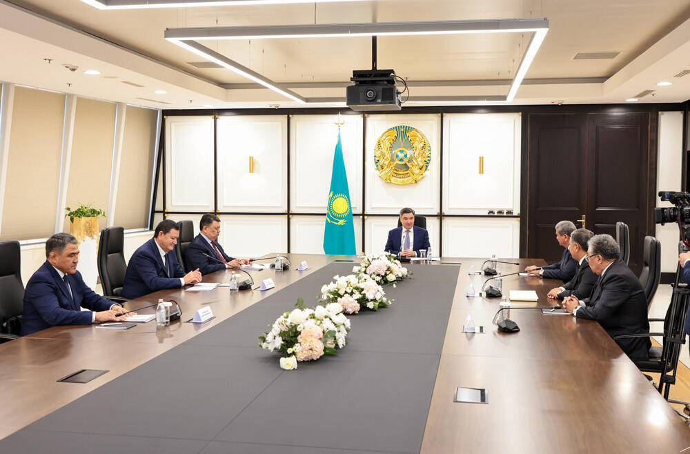 Olzhas Bektenov discusses priorities of Aral Sea Saving Fund with heads of delegations of Central Asian countries