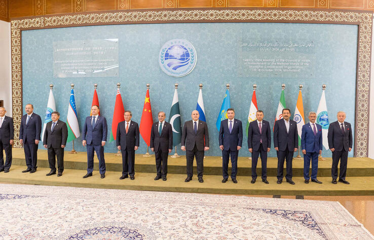 Olzhas Bektenov takes part in SCO Heads of State Council session in Islamabad