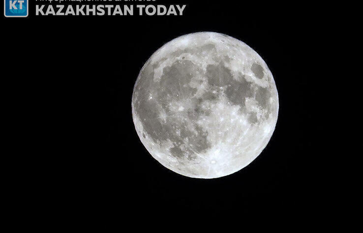 Biggest supermoon of 2024 over the tallest building in Kazakhstan