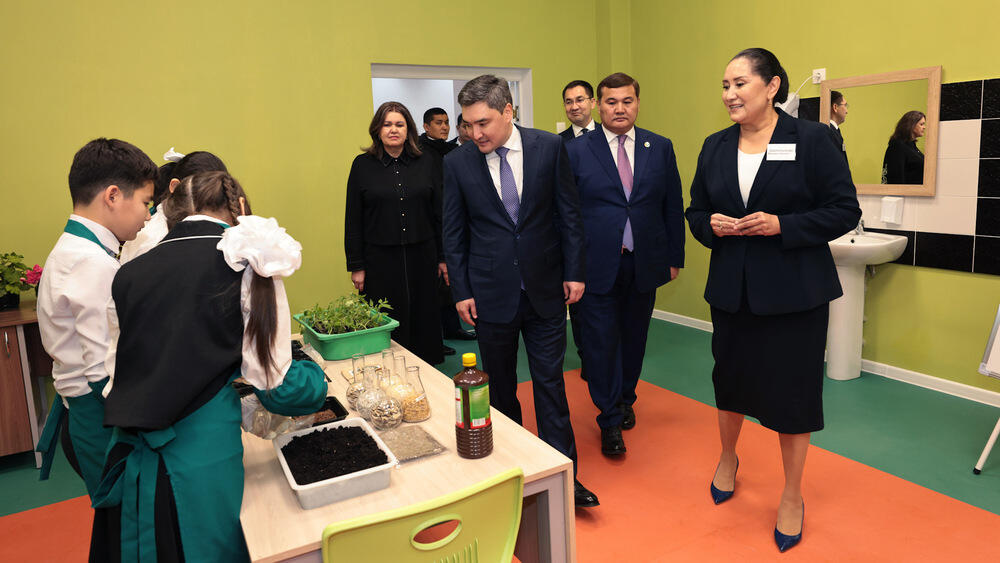 Olzhas Bektenov checks implementation of President's instructions on employment and development of social infrastructure in Kyzylorda region