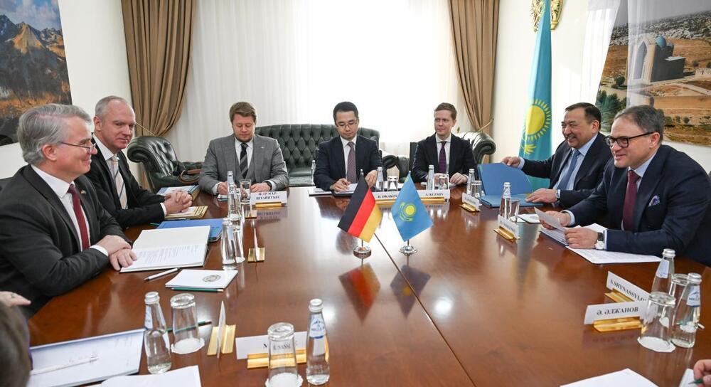 Deepening Dialogue and New Partnership Areas on the Agenda of Kazakh-German Political Consultations