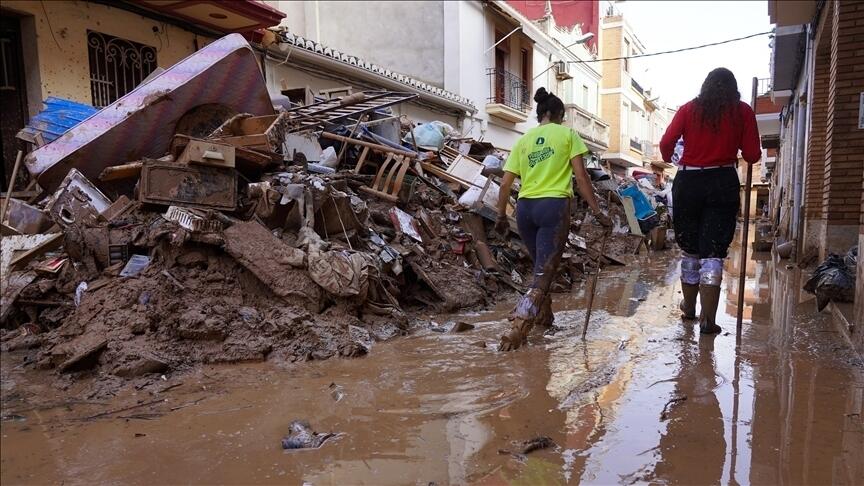 Spain's flood-hit Valencia seeks €31.4B in recovery aid