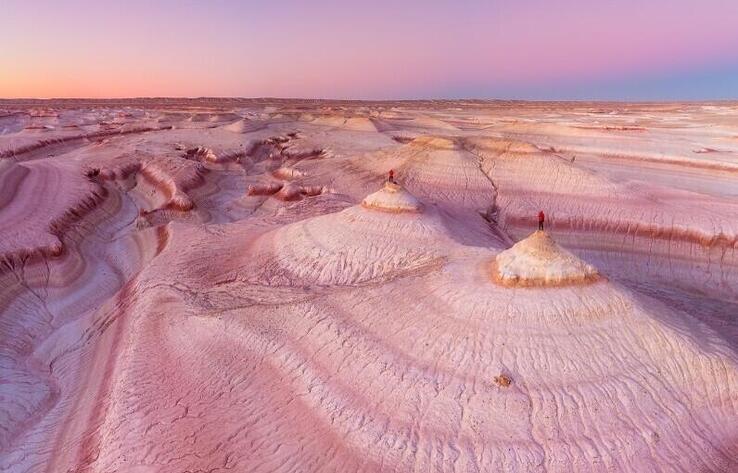 Famous photographer shares the most beautiful views of the Mangistau mountains