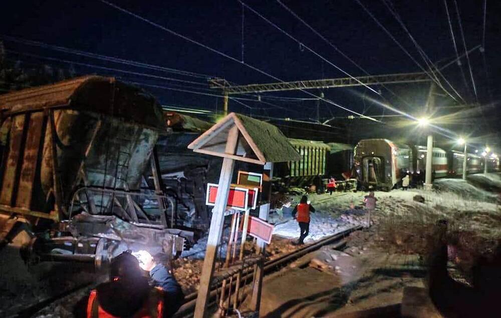 Trains collide near Russia's Murmansk, number of injured people rises to 31