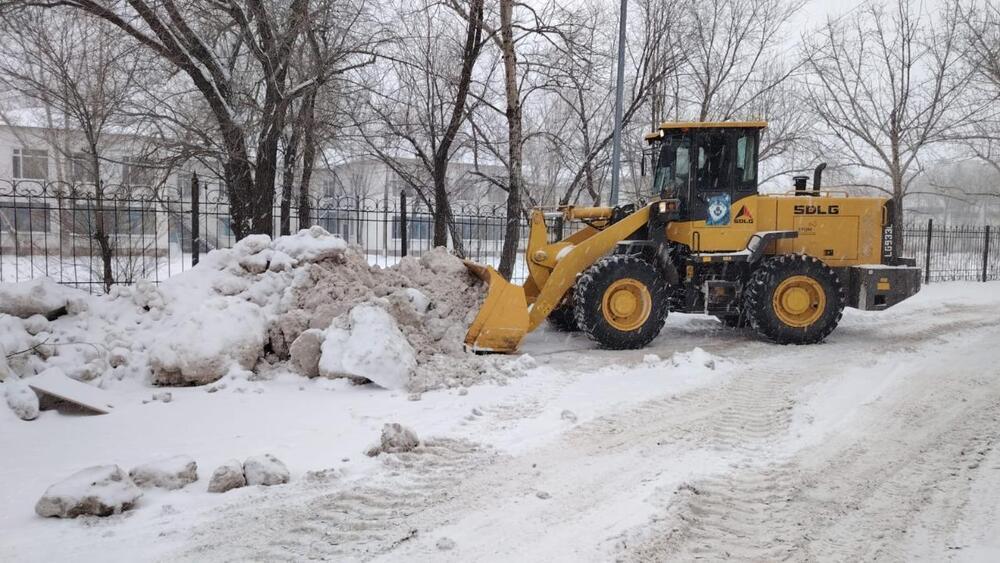 Столичные коммунальщики обратились к жителям города