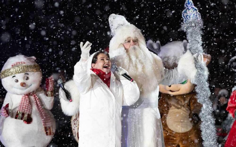 Kazakhstan’s Main New Year Trees Lights Up. Images | Akimat of Almaty