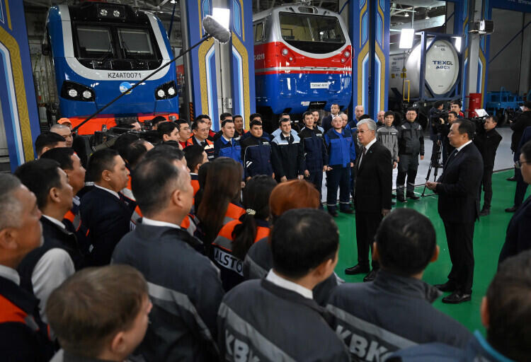 President Tokayev visits electric locomotive assembly plant in Astana