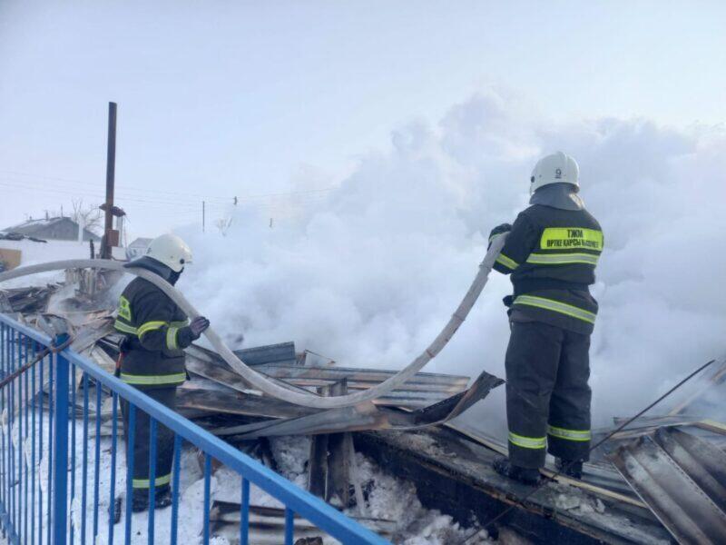 В Павлодарской области полностью сгорела школа 