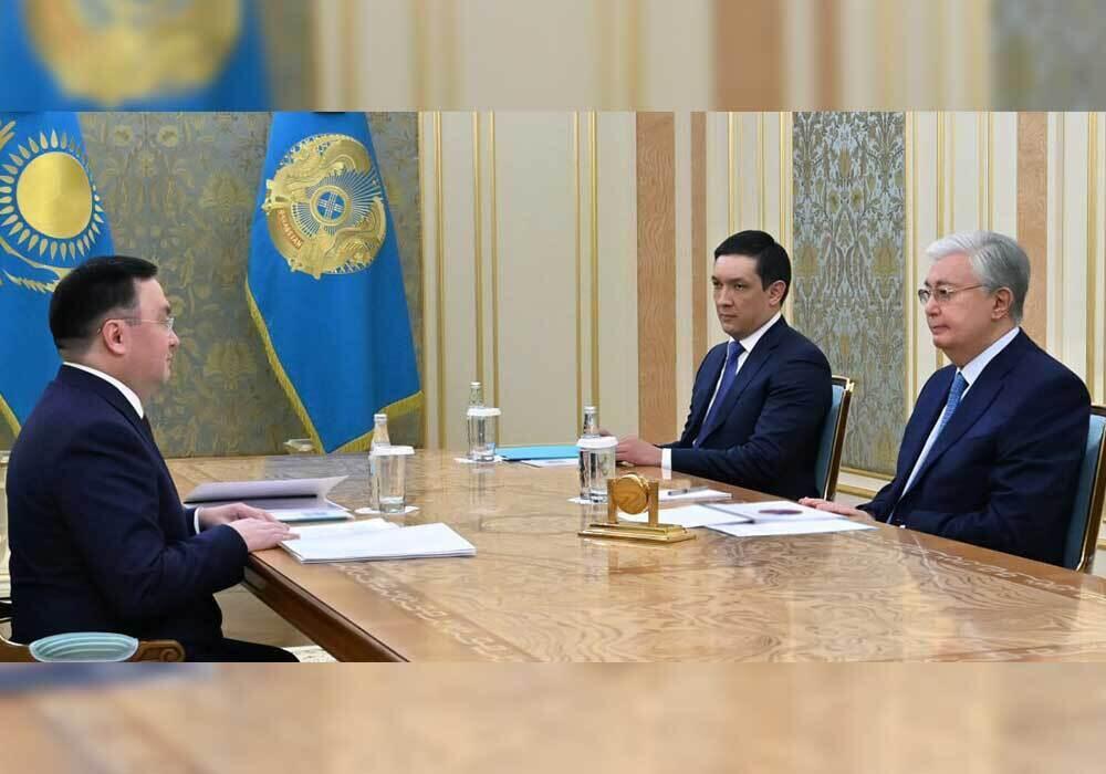 President Tokayev meets with Supreme Court Chairman Asslambek Mergaliyev