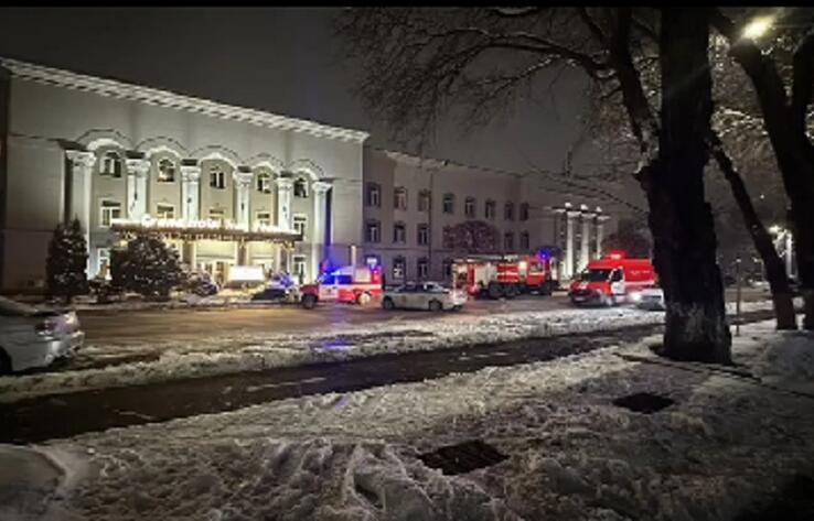 В одной из гостиниц в центре Алматы произошел пожар